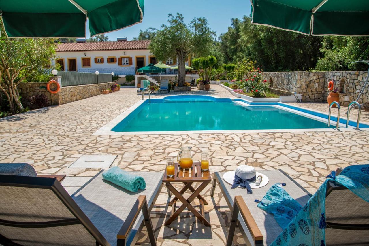 Aphrodite Studios & Apt With Pool Lákka Exterior foto